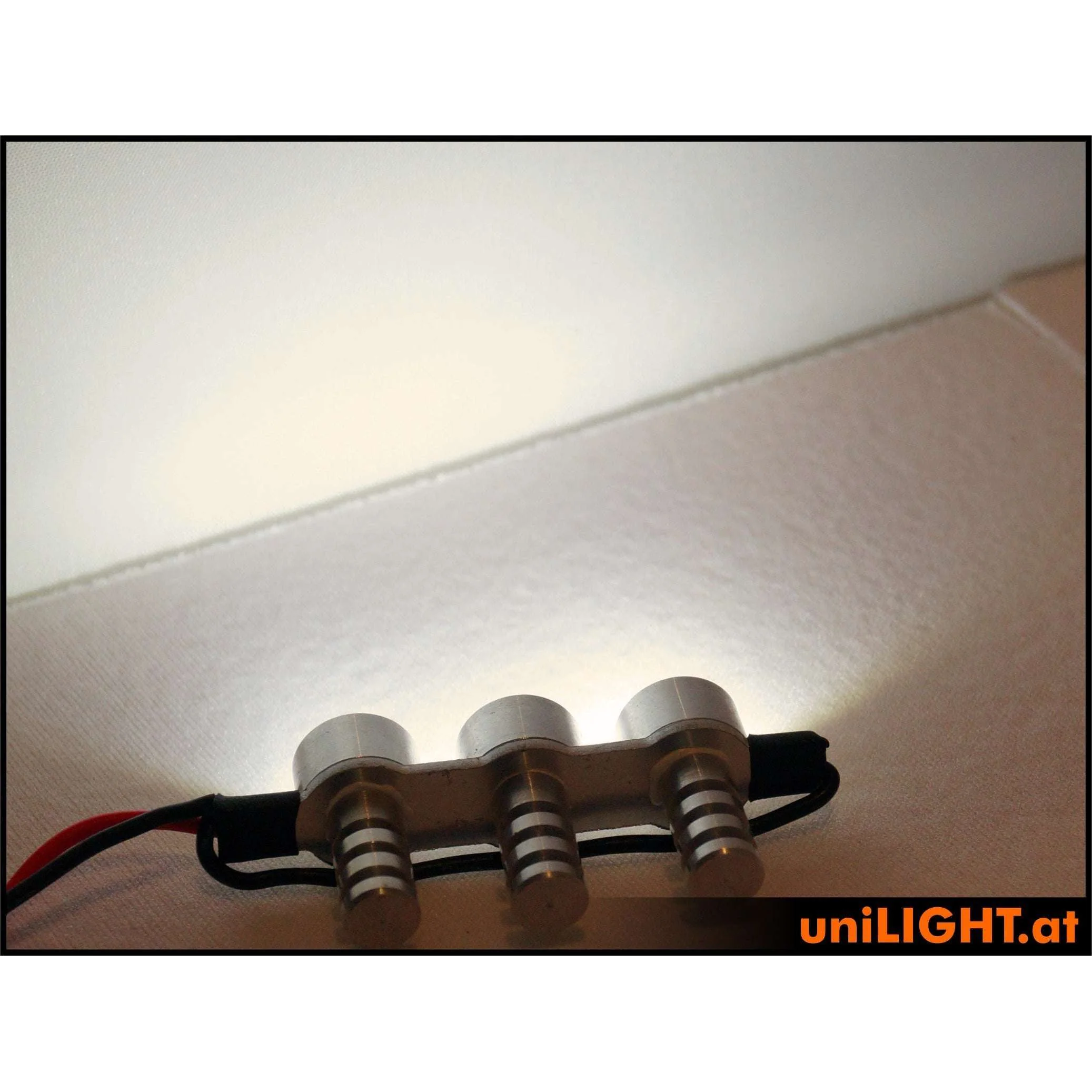 12mm Triple-Spotlight, 3x2W - Image 8