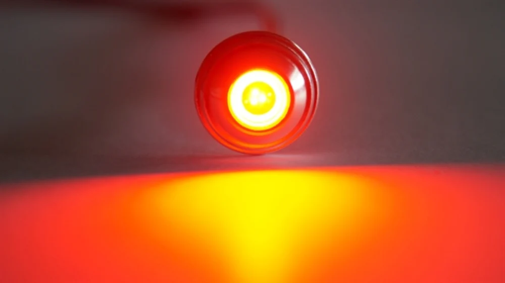 Advance Radio 16mm Extreme Red Fuselage Mount LED Navigation Light - Image 2