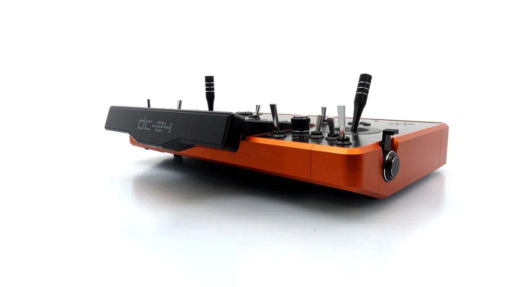 Jeti Duplex DC-24G2 2.4GHz/900MHz NG Carbon Line ORANGE ANODIZED - Image 5