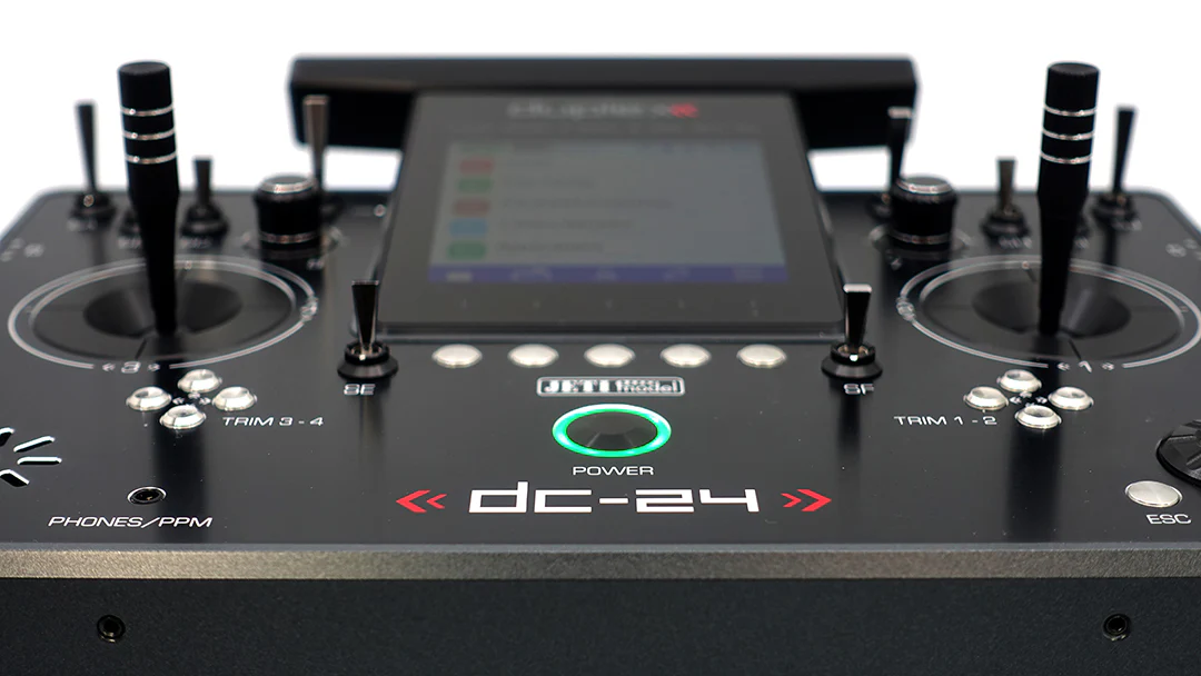 Jeti Duplex DC-24G2 2.4GHz/900MHz Standard Gray w/REX 10 ASSIST and Aluminum case - Image 15