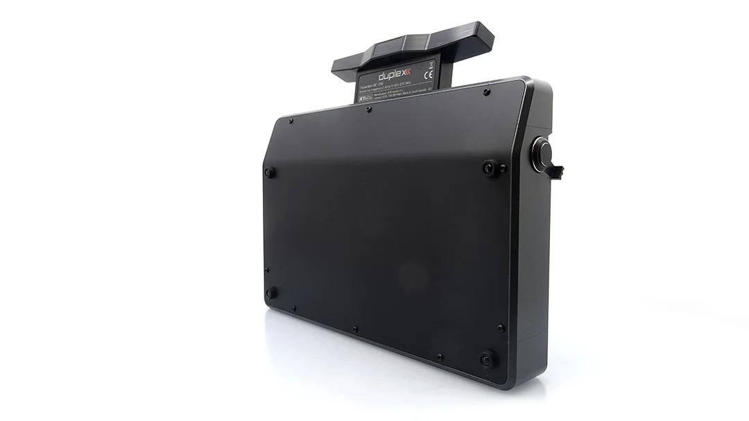Jeti Duplex DC-24G2 2.4GHz/900MHz Standard Gray w/REX 10 ASSIST and Aluminum case - Image 4