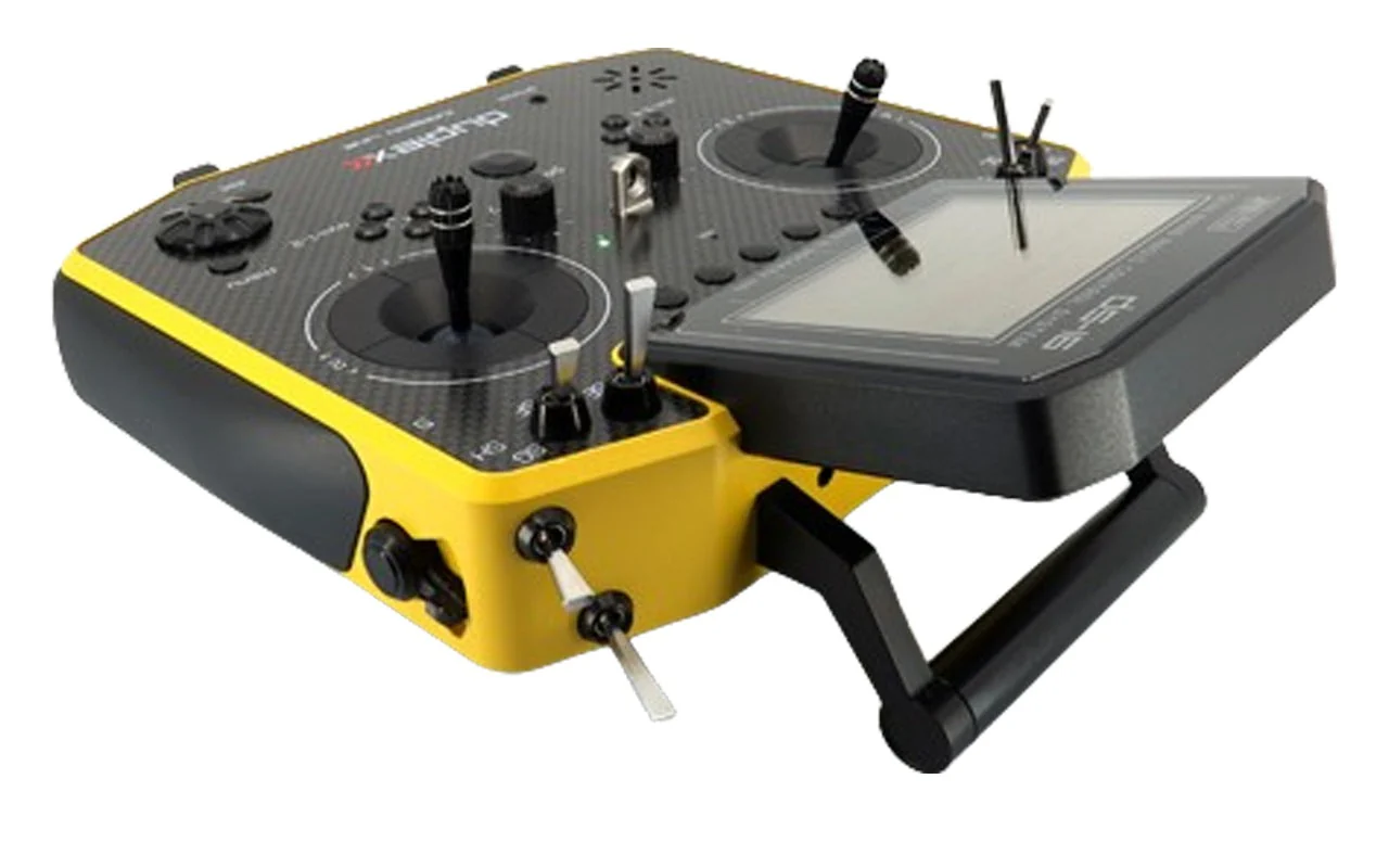 Jeti Duplex DS-16 G2 Carbon YELLOW 2.4GHz/900MHz w/Rx R10, Aluminum Tx Case Radio System - Image 3