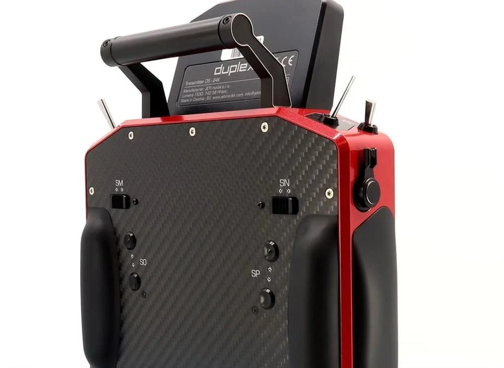 Jeti Duplex DS-24G2 2.4GHz/900MHz NG Carbon Line RUBY LACQUER w/REX 12 ASSIST and Aluminum case - Image 3