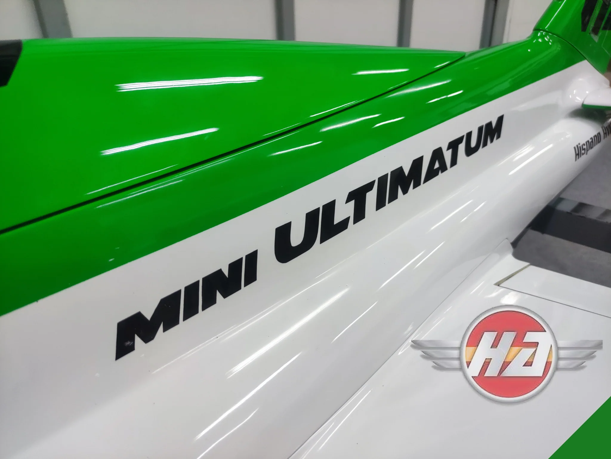 Mini ULTIMATUM 1.5m FLOURESENT GREEN Sport Scheme by HA - Image 3