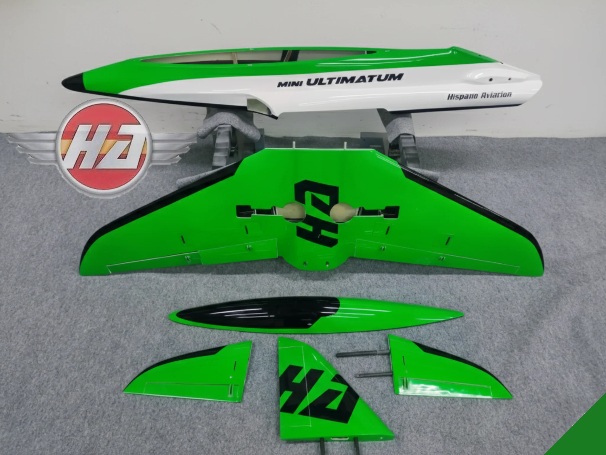 Mini ULTIMATUM 1.5m FLOURESENT GREEN Sport Scheme by HA - Image 5