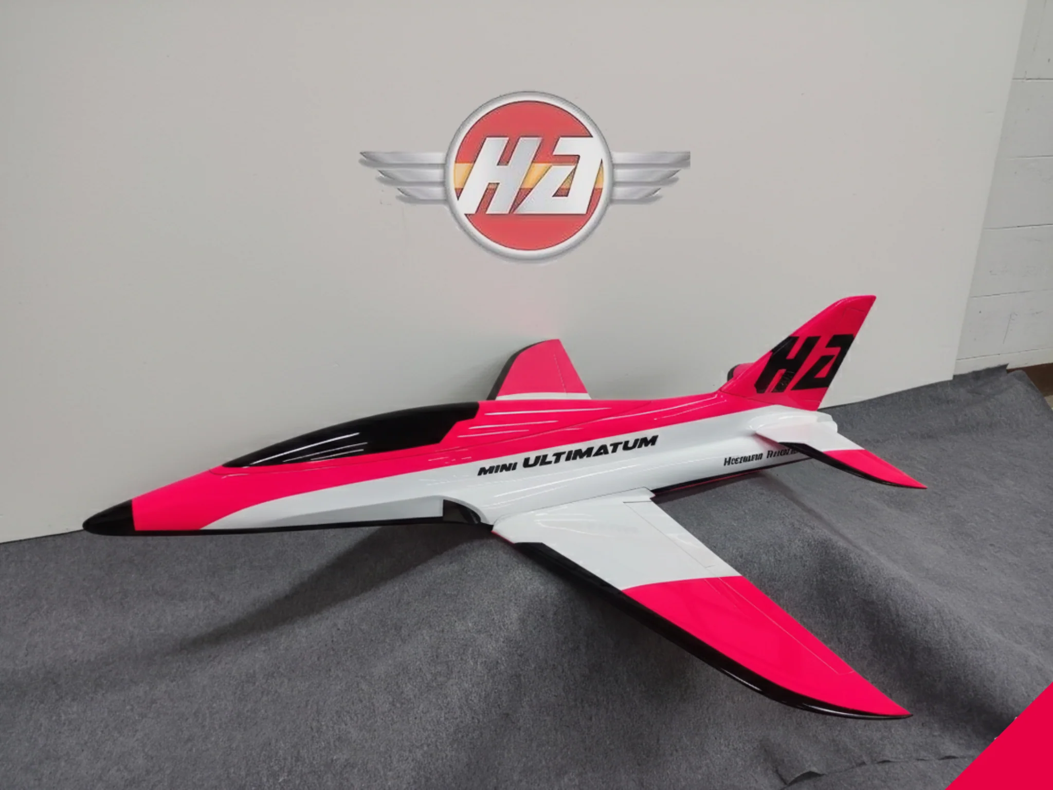 Mini ULTIMATUM 1.5m PINK Sport Scheme by HA - Image 2