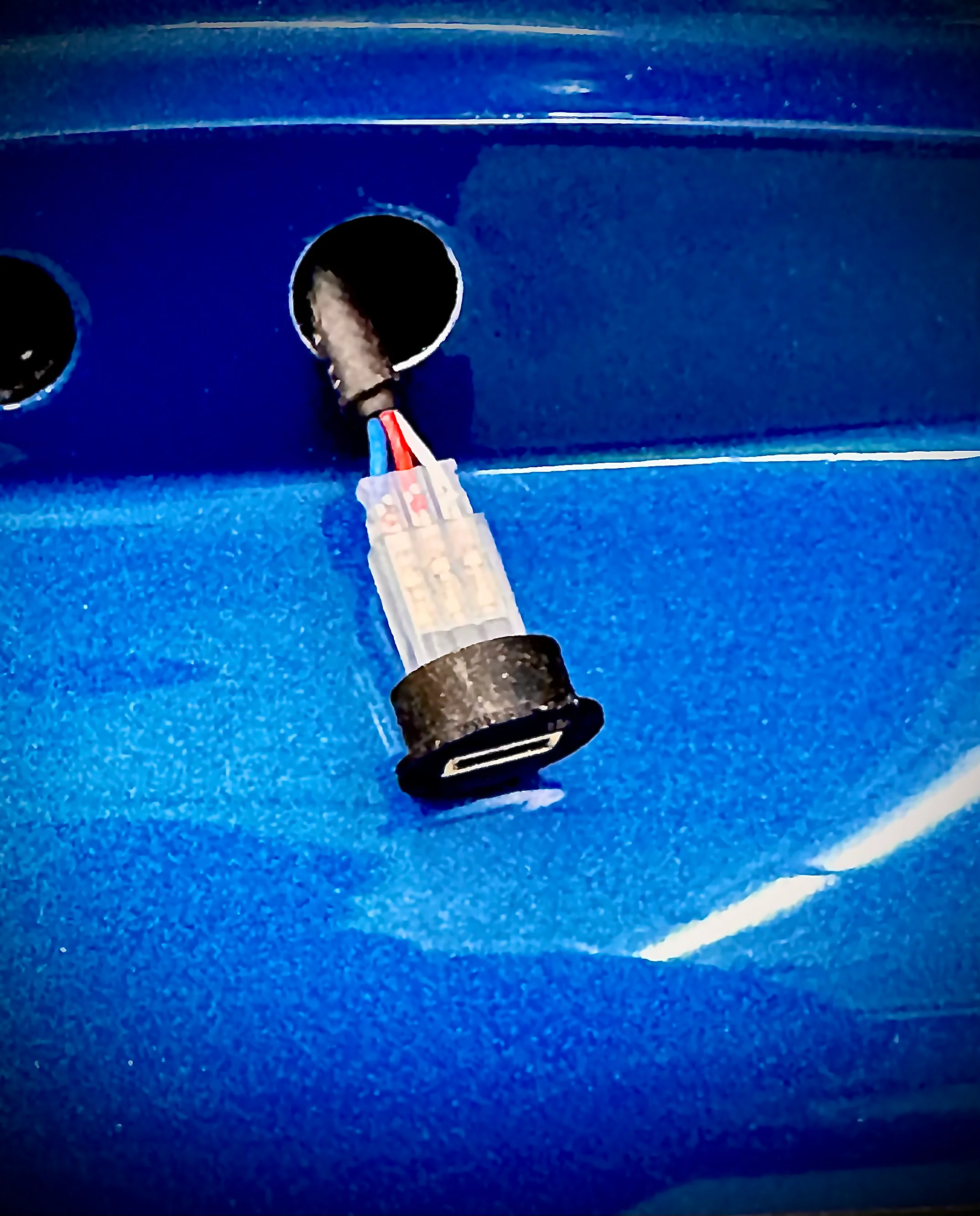 SERVO CONNECTOR HOUSING - Image 5